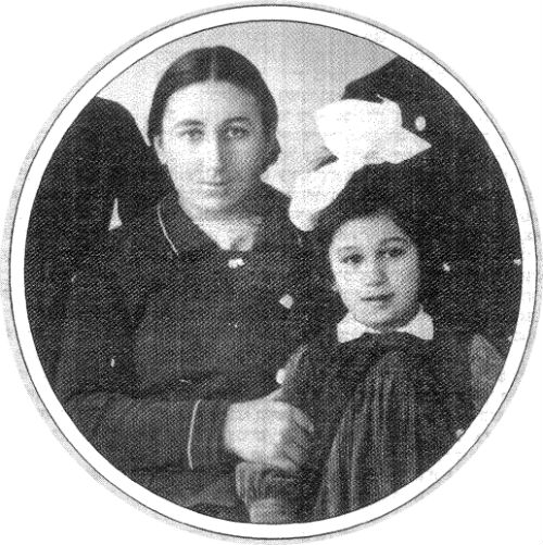 רבקה ונעמי ספיר בוילנה 1935 צילום ממוסף מעריב